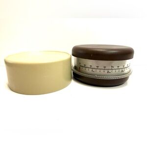 Vintage Mechanical Kitchen Scale with Removable Lid – Hong Kong – 1970s–1980s